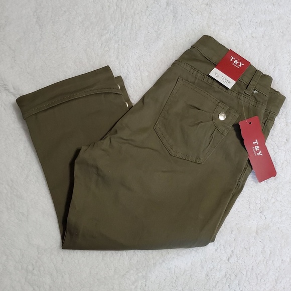 Olive Green Capris - Picture 1 of 8